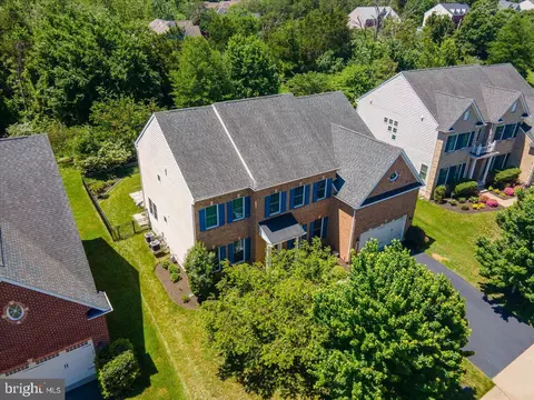 View/Area - 42414 Pine Forest Dr, Chantilly, VA 20152 photo 2 of 12
