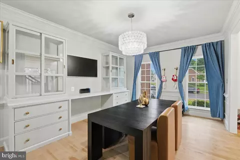 Dining - 42414 Pine Forest Dr, Chantilly, VA 20152 photo 1 of 1