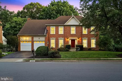 44218 Bristow Cir, Ashburn, VA 20147
