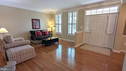 Entry Way - 43161 Barnstead Dr, Ashburn, VA 20148 photo 2 of 9