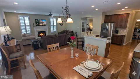 Dining - 43161 Barnstead Dr, Ashburn, VA 20148 photo 3 of 4