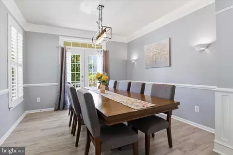 Dining - 20385 Bowfonds St, Ashburn, VA 20147 photo 1 of 1