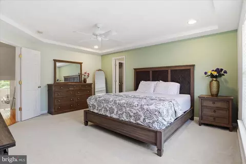 Bedroom - 20385 Bowfonds St, Ashburn, VA 20147 photo 3 of 8