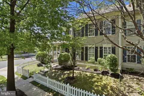 Other - 20385 Bowfonds St, Ashburn, VA 20147 photo 1 of 17