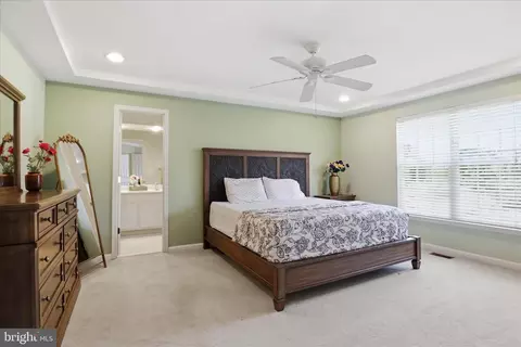 Bedroom - 20385 Bowfonds St, Ashburn, VA 20147 photo 2 of 8