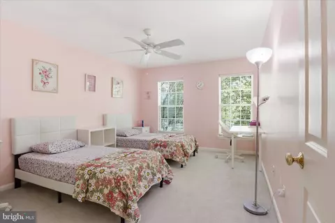 Bedroom - 20385 Bowfonds St, Ashburn, VA 20147 photo 7 of 8