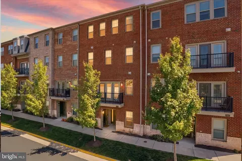 42851 Littlehales Ter, Ashburn, VA 20148