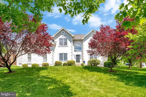 20638 Piney Branch Way, Sterling, VA 20165