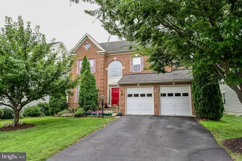 42071 Pepperbush Pl, Aldie, VA 20105