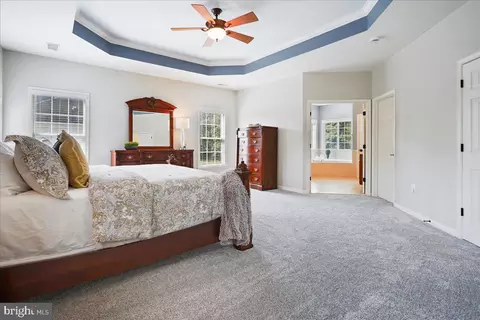 Bedroom - 22487 Pine Top Ct, Ashburn, VA 20148 photo 11 of 17