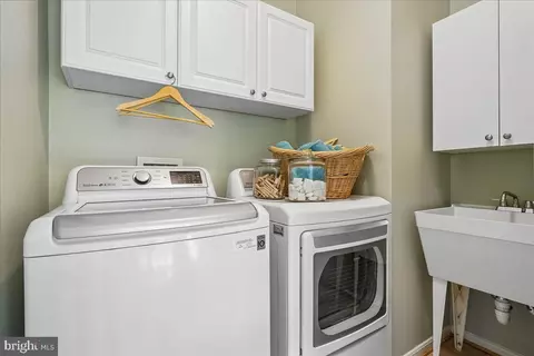 Other - 22487 Pine Top Ct, Ashburn, VA 20148 photo 18 of 27