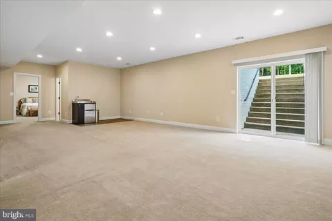 Other - 22487 Pine Top Ct, Ashburn, VA 20148 photo 24 of 27