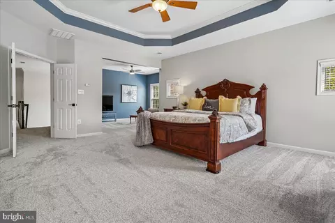 Bedroom - 22487 Pine Top Ct, Ashburn, VA 20148 photo 12 of 17