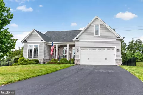 26732 Kentoaks Ct, Chantilly, VA 20152