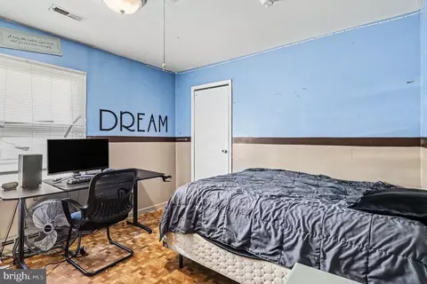 Bedroom - 103 N Johnson Rd, Sterling, VA 20164 photo 3 of 7