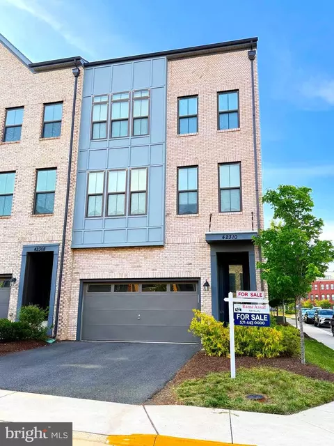 42310 Crawford Ter, Brambleton, VA 20148