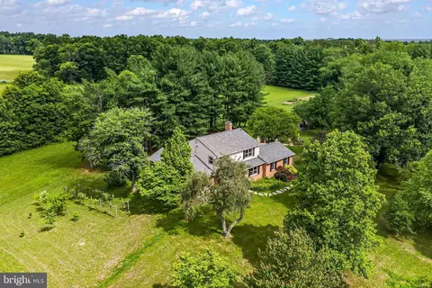 43910 Spinks Ferry Rd, Leesburg, VA 20176