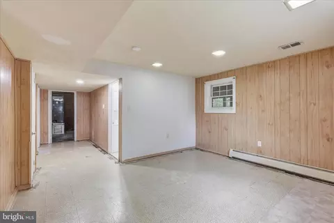 Other - 403 E Laurel Ave, Sterling, VA 20164 photo 6 of 14