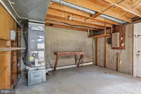 Other - 403 E Laurel Ave, Sterling, VA 20164 photo 10 of 14