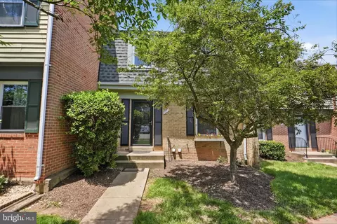 1072 Tottenham Ct, Sterling, VA 20164 photo 37