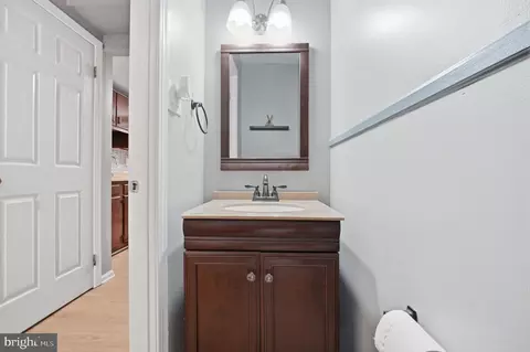 1072 Tottenham Ct, Sterling, VA 20164 photo 14