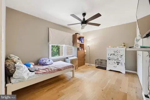 1072 Tottenham Ct, Sterling, VA 20164 photo 18