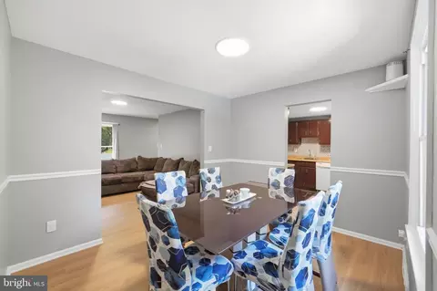 1072 Tottenham Ct, Sterling, VA 20164 photo 10