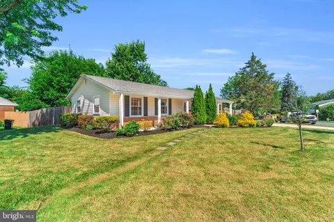 Other - 101 W Beech Rd, Sterling, VA 20164 photo 2 of 9