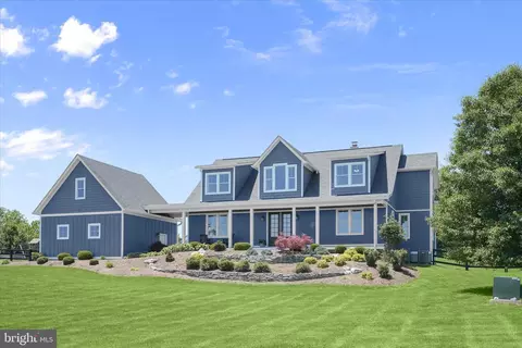 16683 Mandileigh Ln, Hamilton, VA 20158