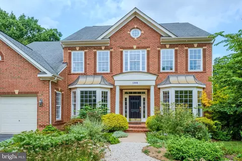 106 Calvary Ct SE, Leesburg, VA 20175