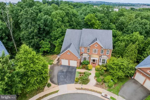 106 Calvary Ct SE, Leesburg, VA 20175