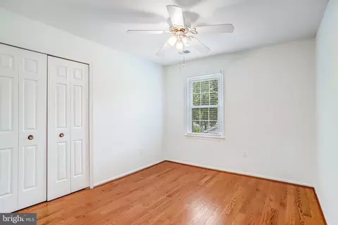 Bedroom - 124 Environs Rd, Sterling, VA 20165 photo 3 of 7