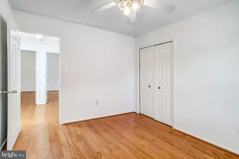 Bedroom - 124 Environs Rd, Sterling, VA 20165 photo 4 of 7