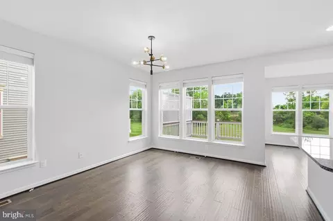 25288 Arrowroot Ter, Chantilly, VA 20152 photo 13