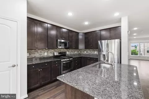 25288 Arrowroot Ter, Chantilly, VA 20152 photo 16