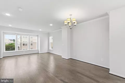 25288 Arrowroot Ter, Chantilly, VA 20152 photo 12