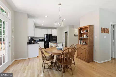 Dining - 21495 Tithables Cir, Broadlands, VA 20148 photo 3 of 3
