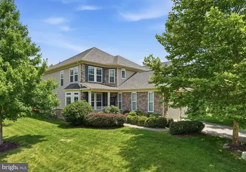42022 Zircon Dr, Aldie, VA 20105