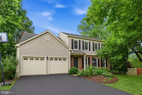 17456 Aldershot Pl, Purcellville, VA 20132