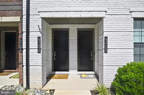 43498 Madison Springs Ter, Ashburn, VA 20148