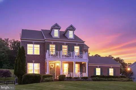 15631 Avebury Manor Pl, Leesburg, VA 20176