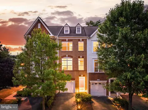 20404 Trails End Ter, Ashburn, VA 20147
