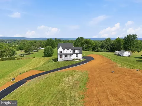 40321 Quarter Branch Rd, Lovettsville, VA 20180