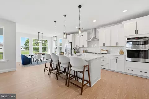 40321 Quarter Branch Rd, Lovettsville, VA 20180