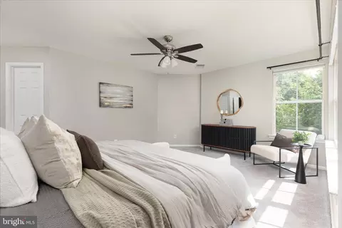 Bedroom - 21436 Falling Rock Ter, Broadlands, VA 20148 photo 3 of 4