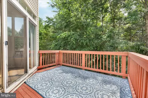 Exterior - 21436 Falling Rock Ter, Broadlands, VA 20148 photo 6 of 14