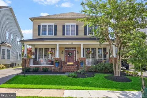 19206 Chartier Dr, Leesburg, VA 20176