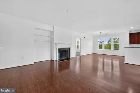Living - 20580 Hope Spring Ter #204, Ashburn, VA 20147 photo 7 of 7