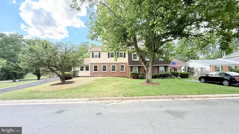 501 Tavenner Ct, Sterling, VA 20164