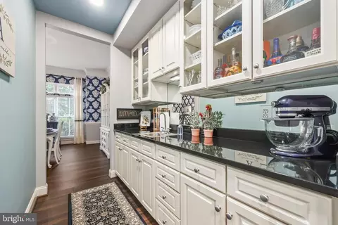 Entry Way - 42719 Explorer Dr, Brambleton, VA 20148 photo 3 of 6